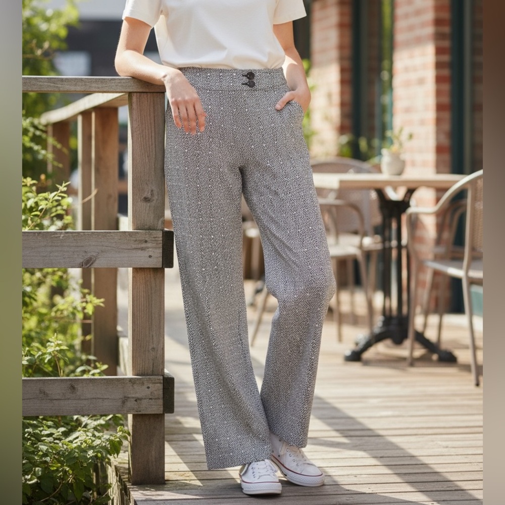 St John Pants Size Medium Women’s Mid Rise Geometrical Print